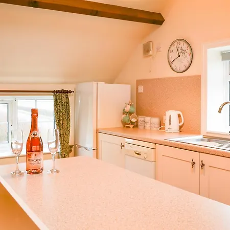 Summertree Farm The Granary *